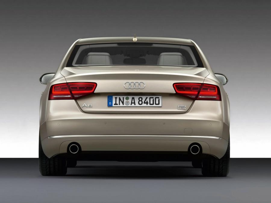  Audi A8 4.2 FSI Quattro (D4) 2010 года  (WW) (фото 3 из 30)